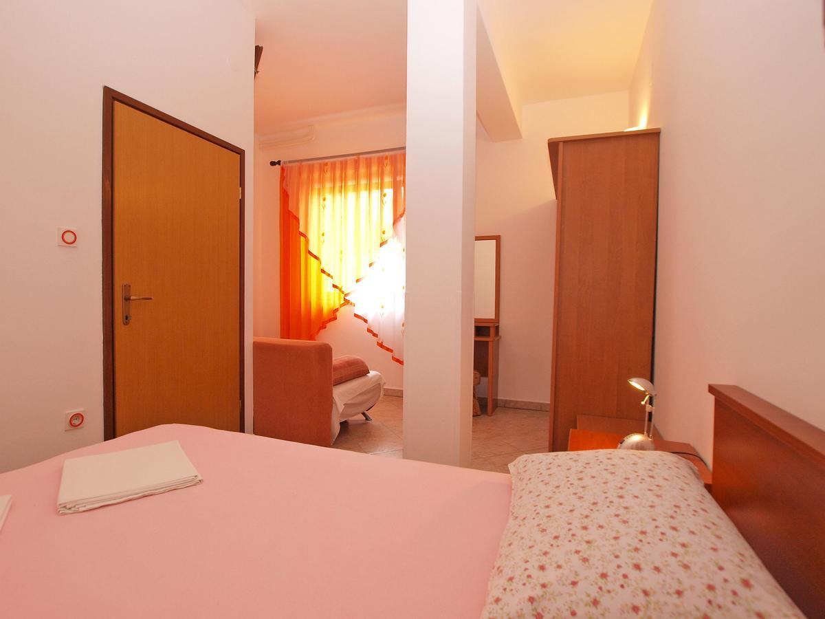 Apartments Slavka 1155 Pula Ngoại thất bức ảnh