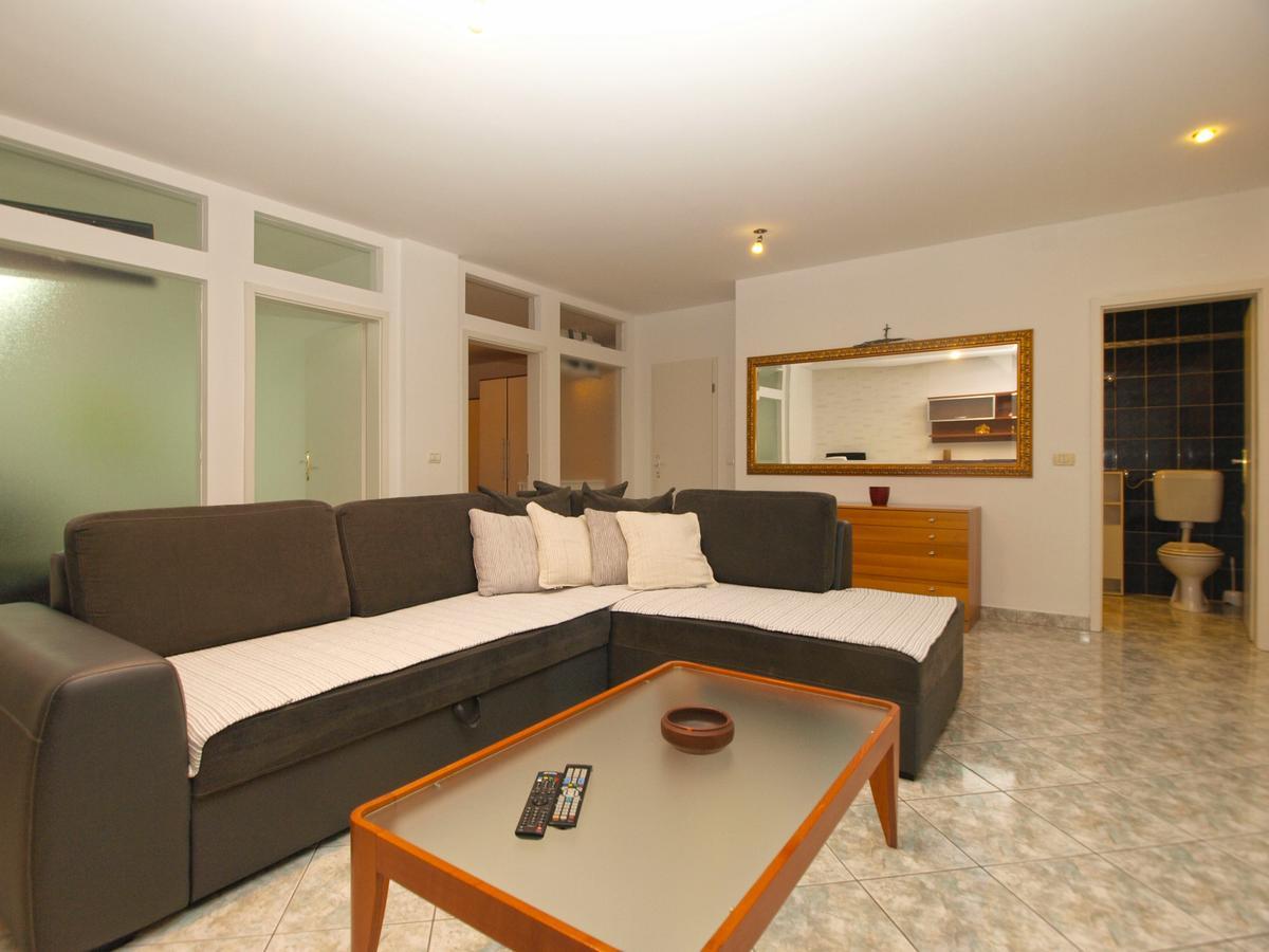 Apartments Slavka 1155 Pula Ngoại thất bức ảnh