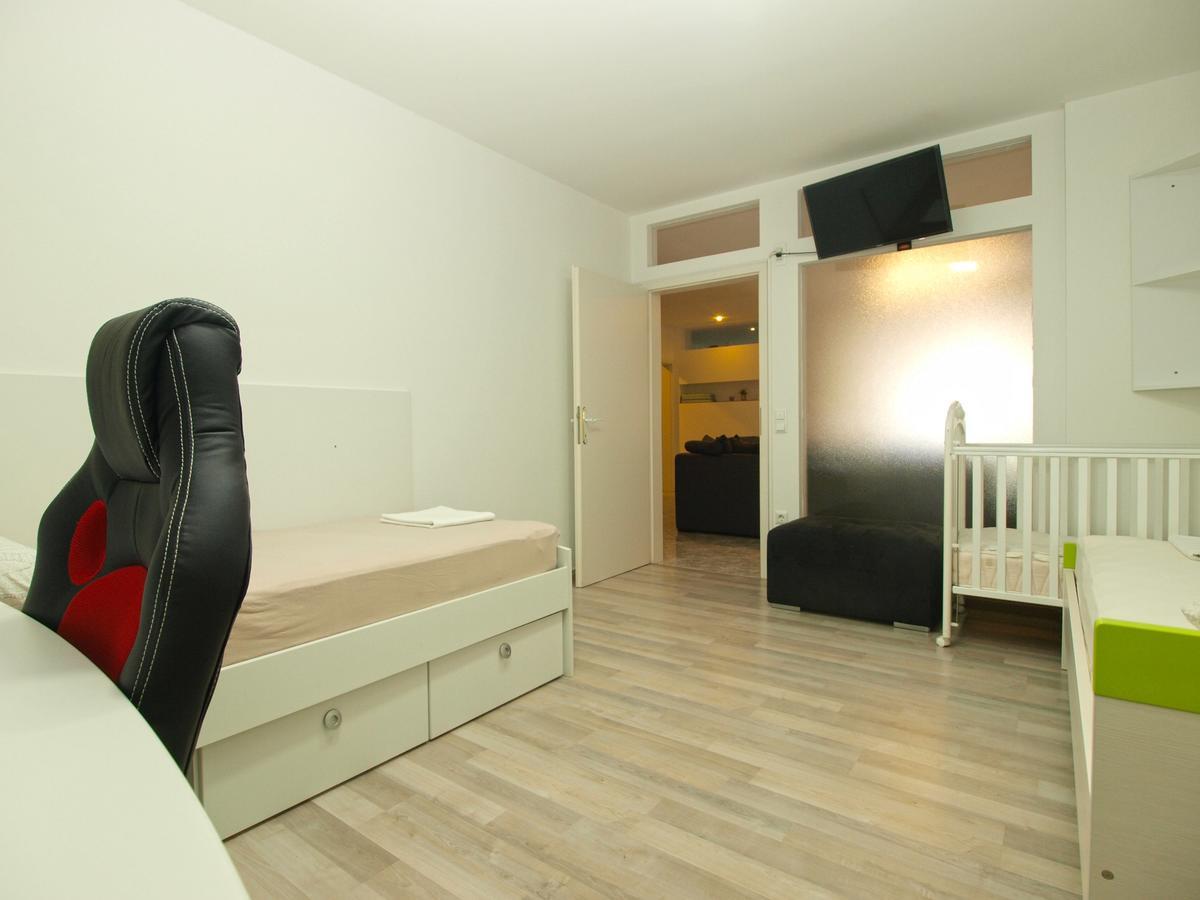 Apartments Slavka 1155 Pula Ngoại thất bức ảnh